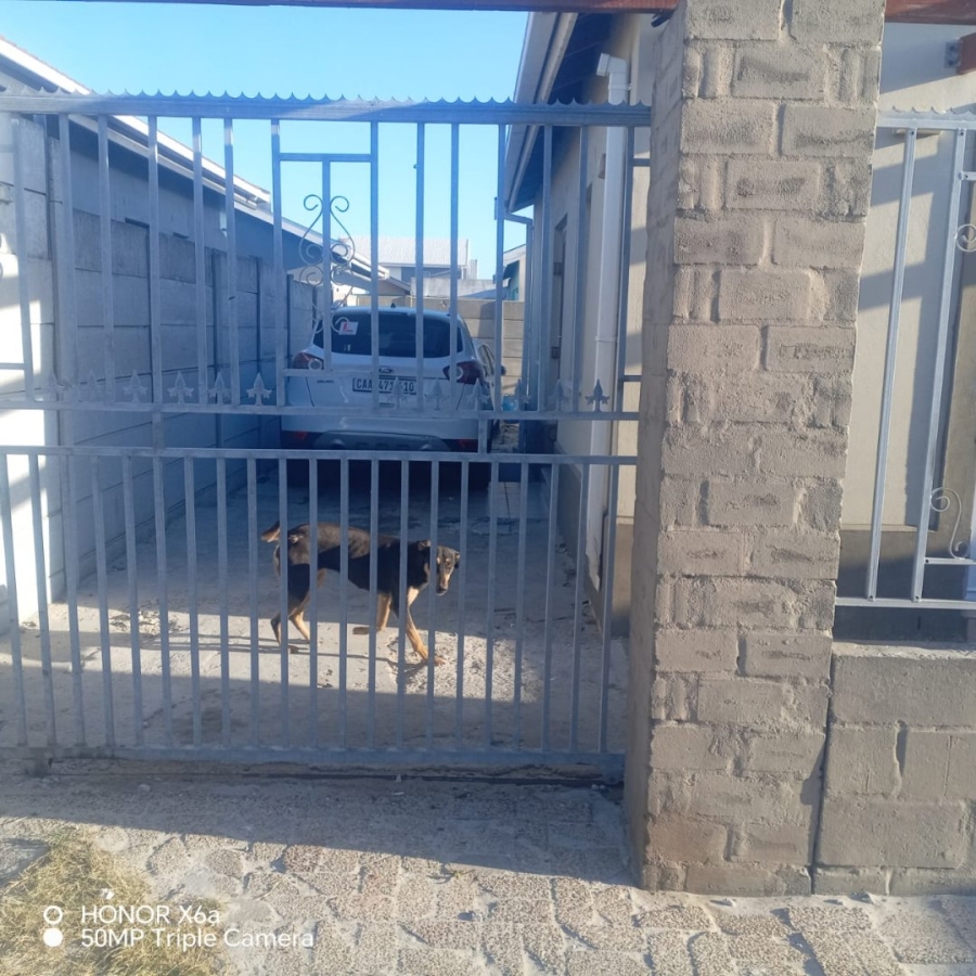 2 Bedroom Property for Sale in Morgan Village Western Cape